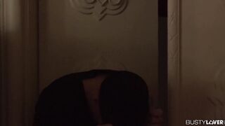 Kyra Hot a magyar pornószínész megkefélve