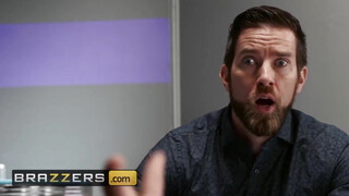 Brazzers - Cali Carter a méretes didkós tini