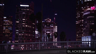 BlackedRaw - Skye Blue hármasban kúr