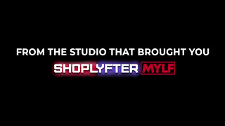 Mylf - Lenina Crowne a méretes keblű fiatal milf