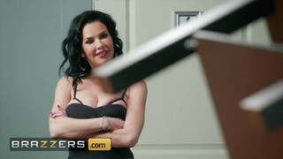 Brazzers - Veronica Avluv popókája megdugva