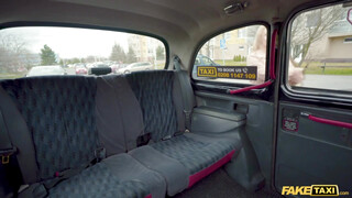 Fake Taxi - Caty Kiss a fullos milf