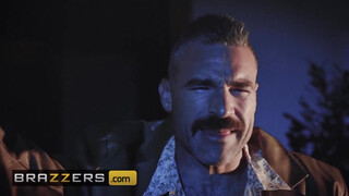 Brazzers - Kendra Spade puncija megbaszva