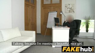 Fake Agent az orosz picike csajszi Anna Rey istenien kúrel