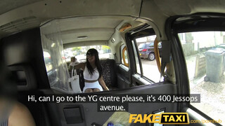 FakeTaxi - Kiki Minaj néger puncija meghágva