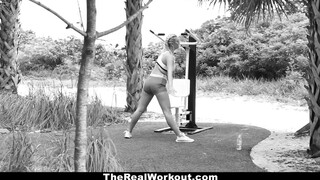 TheRealWorkout - Fitnesz vlogger és a hatalmas hímtag esete