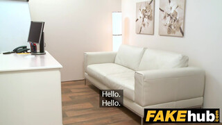 Fake Agent - hatalmas keblű ázsiai kiscsaj