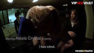 FUCKEDINTRAFFIC - Alexis baszható kicsike popókája