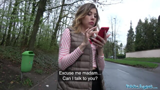 Public Agent - orosz bige a szabadban sem bánja