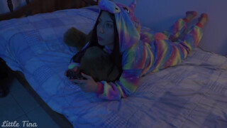 Gamer brazil kisasszony popóba dugva