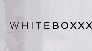 WhiteBoxxx - Silvia Dellai a dögös cseh hölgyemény
