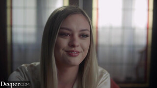 Deeper - Amber Moore punciját a rendőr reszeli meg