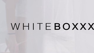 WhiteBoxxx - Ginebra Bellucci a dögös kolumbiai nőci