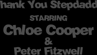 Chloe Cooper a hatalmas csöcsű asszony - MyPervyFamily
