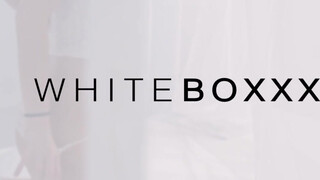 WHITEBOXXX - Evelina Darling a cuki tini kisasszony