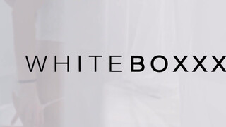 WhiteBoxxx - Jolee Love a gyönyörű méretes cickós német milf