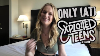 Jessa Rhodes kúr és lenyeli a spermát az legelső jelenetében
