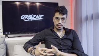Durván basznak az amatőr ribancok a gyűlölködők ellen